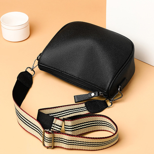 Cross-border direct supply new soft PU leather women's bag fashion and generous casual retro shoulder strap saddle bag cross-body bag 
