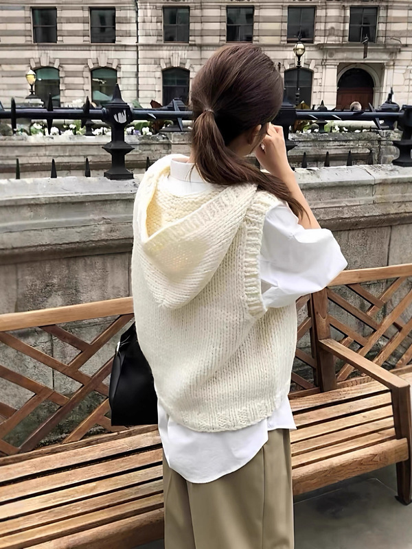 现韩国东大门overt*ke羊毛连帽针织马甲韩系女装手工编织重工背心|undefined