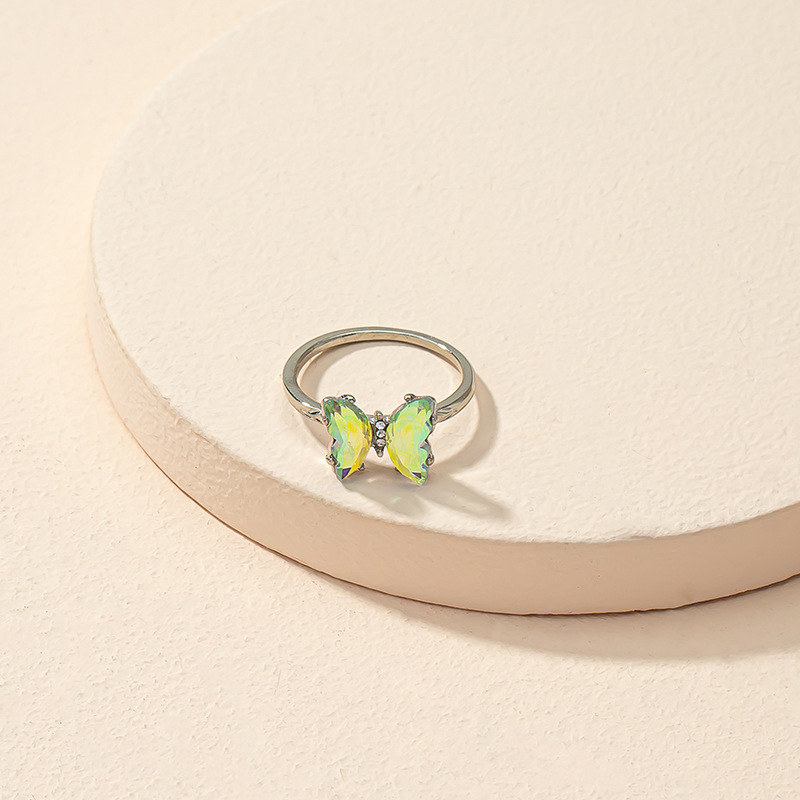 Bague Ouverte Papillon Couleur Diamant En Alliage D&#39;été À La Mode display picture 2