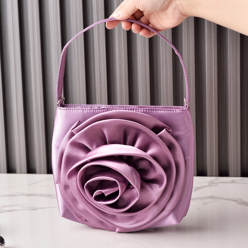 Bolso de cena de flores grandes de estilo explosivo transfronterizo Bolso cheongsam de satén tridimensional retro Bolso de novia de boda portátil Fabricante