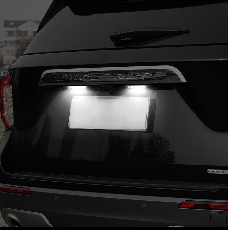 Suitable for Ford Fiesta Focus Galaxy C-Max S-Max Mondeo Escape Jaguar License Plate Light