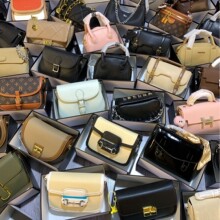 2025新款品牌女包外贸库存尾单货源批发跨境直播女士单肩包原包装