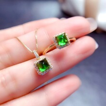 ���Sֱ�N�ʌ����925�y�Ƕ��Ȼ����͸�xʯ���b��ָ����5*5mm