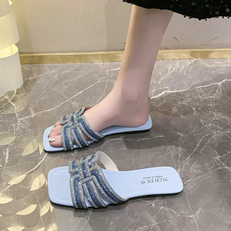凉拖鞋女夏季外穿时尚2025新款气质百搭水钻平底防滑沙滩一字拖鞋