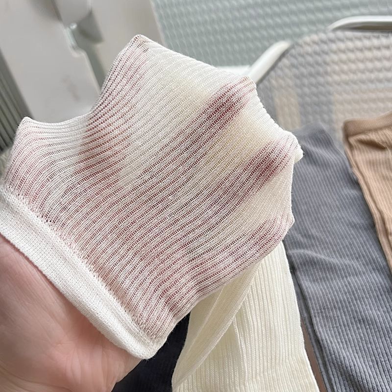 Calcetines de malla de verano de las mujeres medias delgadas calcetines de pila de color sólido calcetines de pantorrilla transpirables sin hueso medio estilo de la Universidad