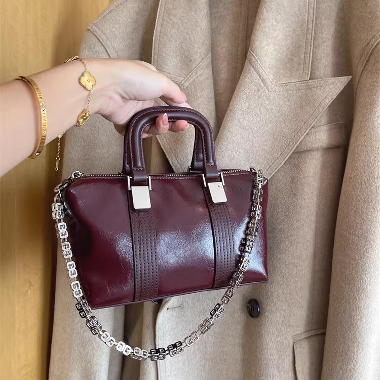 High-End Retro Brown Small Bag for Women 2026 New Autumn and Winter Versatile Crossbody Bag Super Popular Hand-Held Bucket Bag High-End Retro Brown Small Bag for Women 2026 New Autumn and Winter Versatile Crossbody Bag Super Popular Hand-Held Bucket Bag