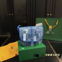 ���Q�������Ů���ϻ���ĸ�R����С̖���w�]���ţƤ�μ�б���Ů