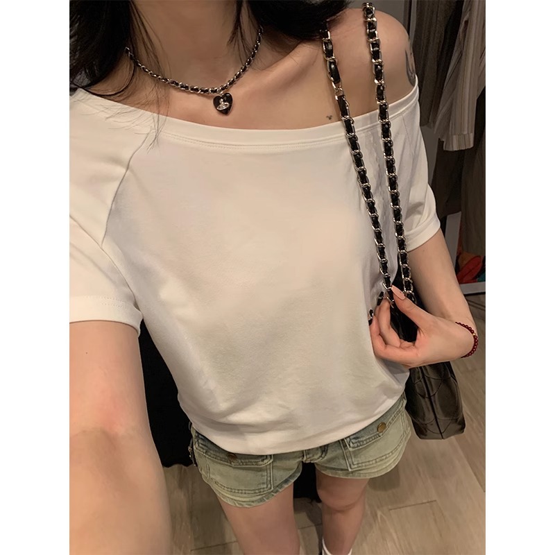 張婧儀スターと同じ肩の半袖の女性の肩のtシャツの夏純欲のギャルのゆったりしている黒い肩の上着