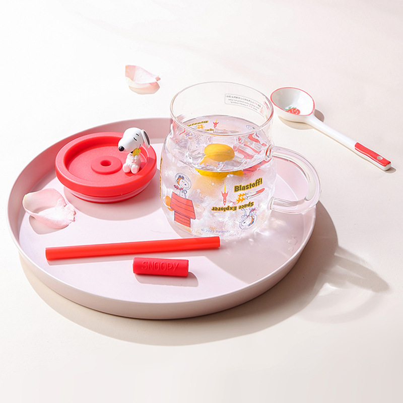 Bienes genuinos oficiales Snoopy Oficina de dibujos animados taza de paja Linda muñeca de cristal taza práctica