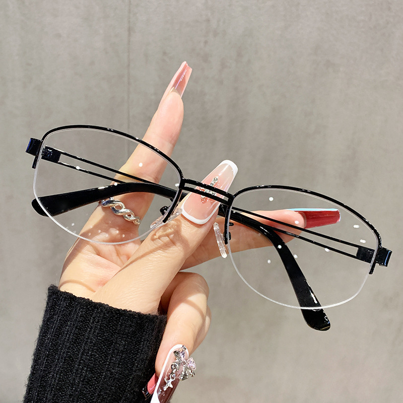 Vintage Metal Half-Frame Glasses for Women with Pure Desire Myopia, Silver Rim, High Intelligence, Natural Look, Suitable for Square and Round Faces Vintage Metal Half-Frame Glasses for Women with Pure Desire Myopia, Silver Rim, High Intelligence, Natural Look, Suitable for Square and Round Faces