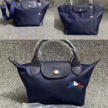 �¿�Ůʿ�μ������������ɫ�R�������Ӱ�б���Ů��С̖��̖��