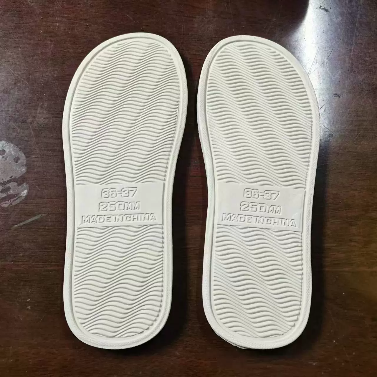 Фабричные прямые тапочки из ПВХ-хлопка Нижняя пластиковая подошва Нескользящая немая подошва тапочки из хлопчатобумажной ткани подошва оптом