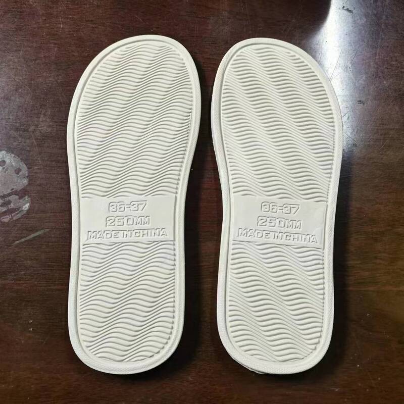 Factory direct PVC cotton slippers bottom plastic sole non-slip mute sole slippers cotton cloth sole wholesale