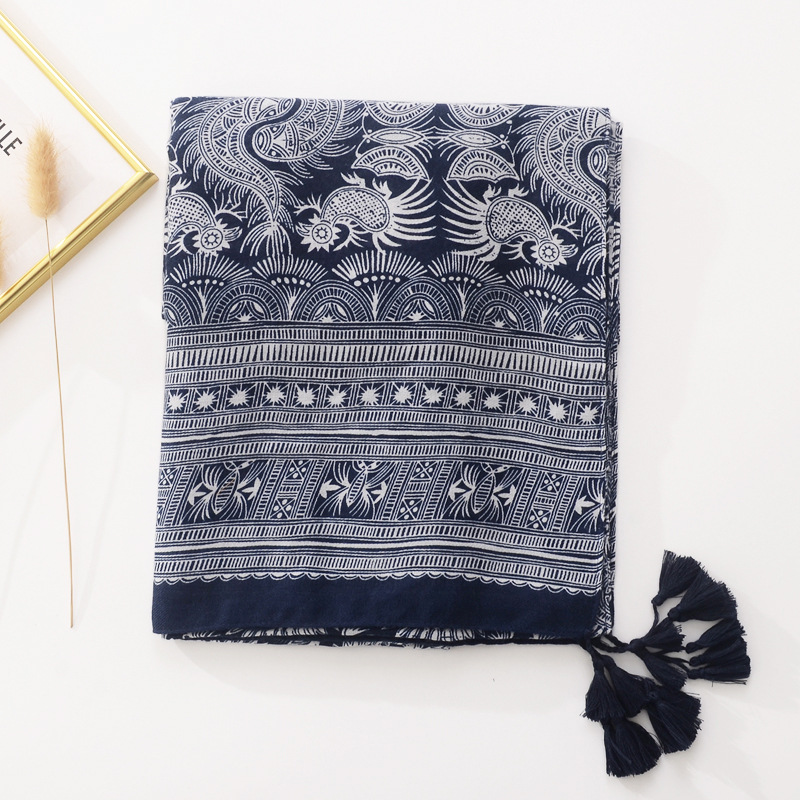 Venta caliente transfronteriza retro estilo étnico bufanda de seda de las mujeres retro azul y blanco de porcelana círculo tótem bufanda de algodón y lino sensación bufanda
