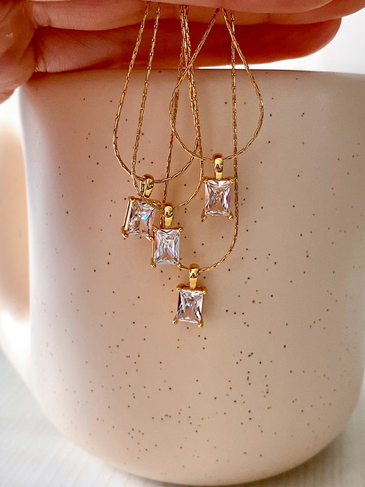 New Super Flash Square Zircon Necklace Simple Basic All-match Sweater Chain display picture 5
