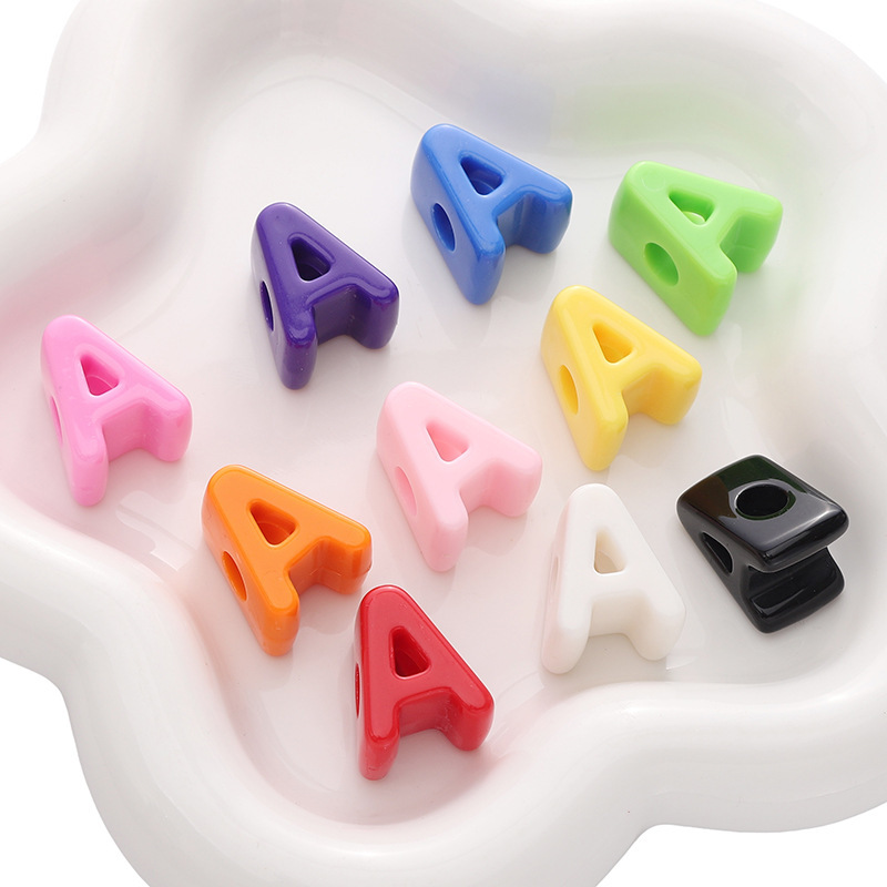 10個のアクリルの大きい穴のデジタルのアルファベットの玉の部品のdiyの手作りのブレスレットの携帯電話のチェーンの装飾品の部品