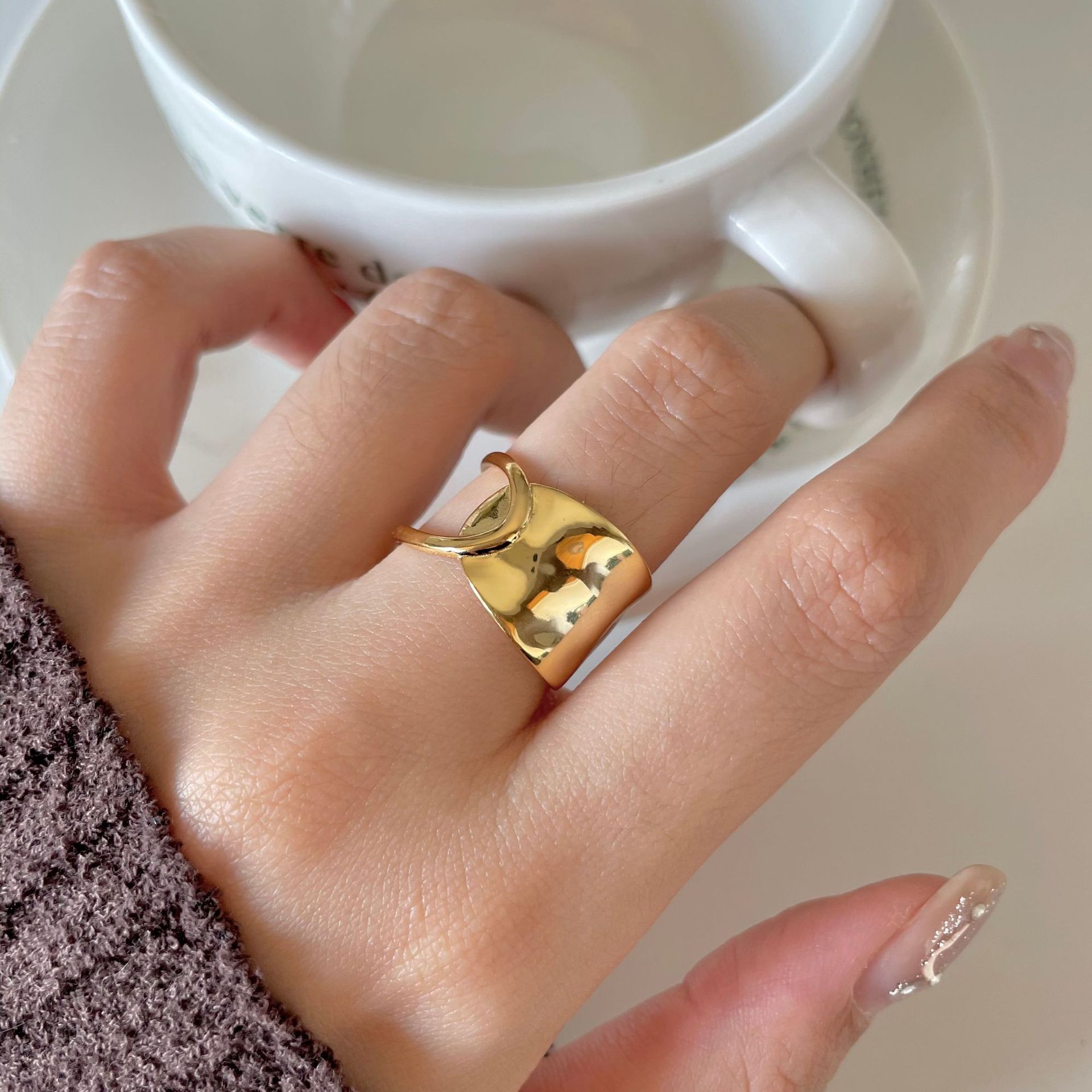 925 Sterling Silver Material Irregular Pattern 925 Sterling Silver Irregular Wide Band Ring Open Ring