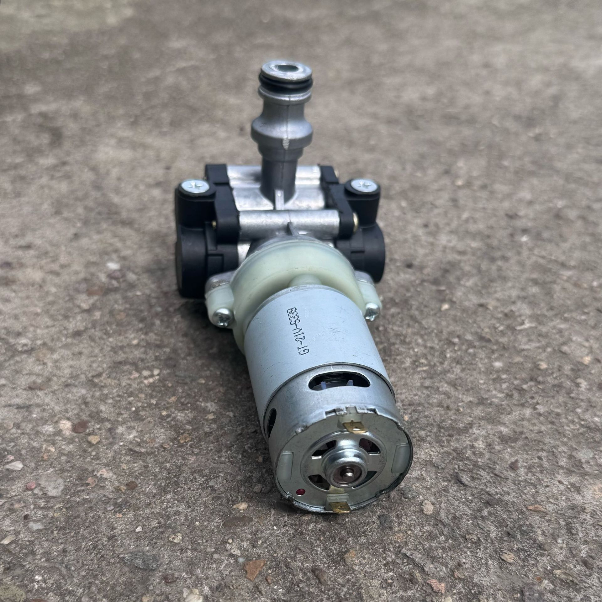 _cgi-bin_mmwebwx-bin_webwxgetm