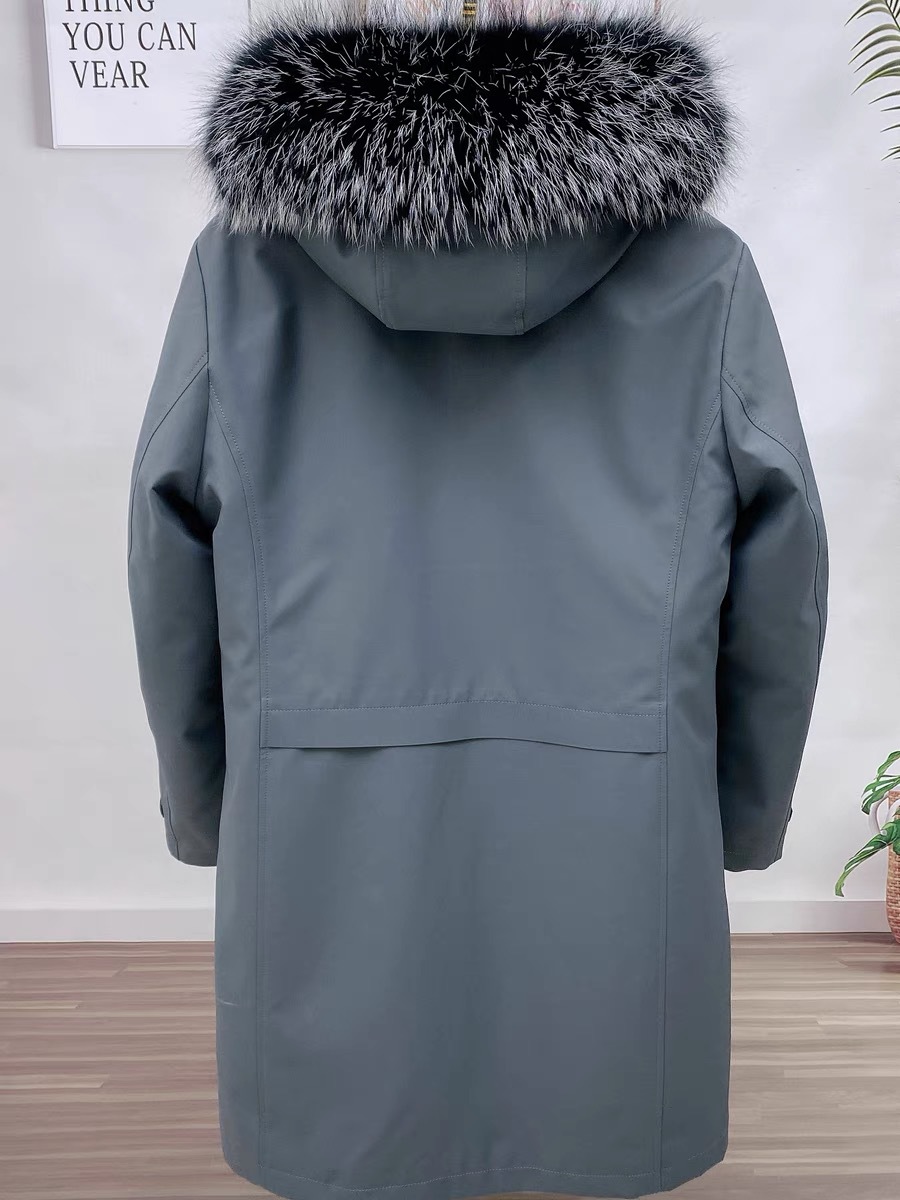 Gray + raccoon fur collar