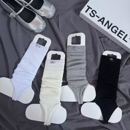 Popular Style Ai Slouch Socks for Women, Ballet-Style Black and Gray Knit Stirrup Socks, Slimming and Leg-Lengthening Women's Socks
