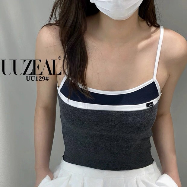uuzeal2025 新しい夏スタイルのコントラストカラーデザイン多用途薄いストラップワンライン襟胸パッド一体型ボトムキャミソール|undefined