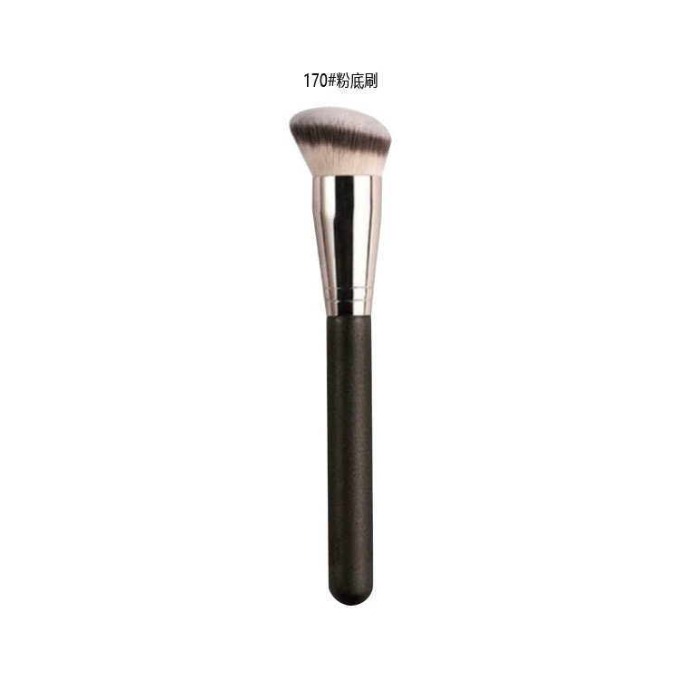  concealer brush, soft brushless foundation