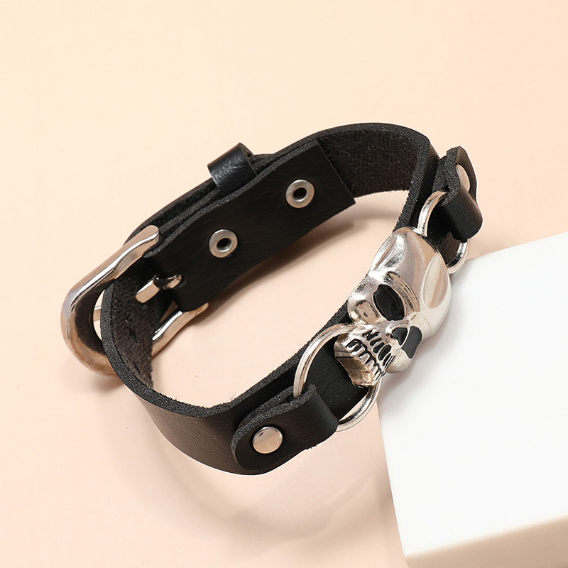 wholesale jewelry punk style skull wide leather bracelet nihaojewelry