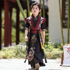 男の子漢服 2025 新しい夏半袖ハンサムな男の子漢服中国風古代衣装パフォーマンス服中国唐スーツ