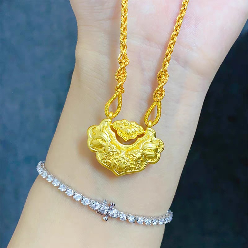 펜던트 + 골든 로프 + 고급 선물 상자 + 인증서