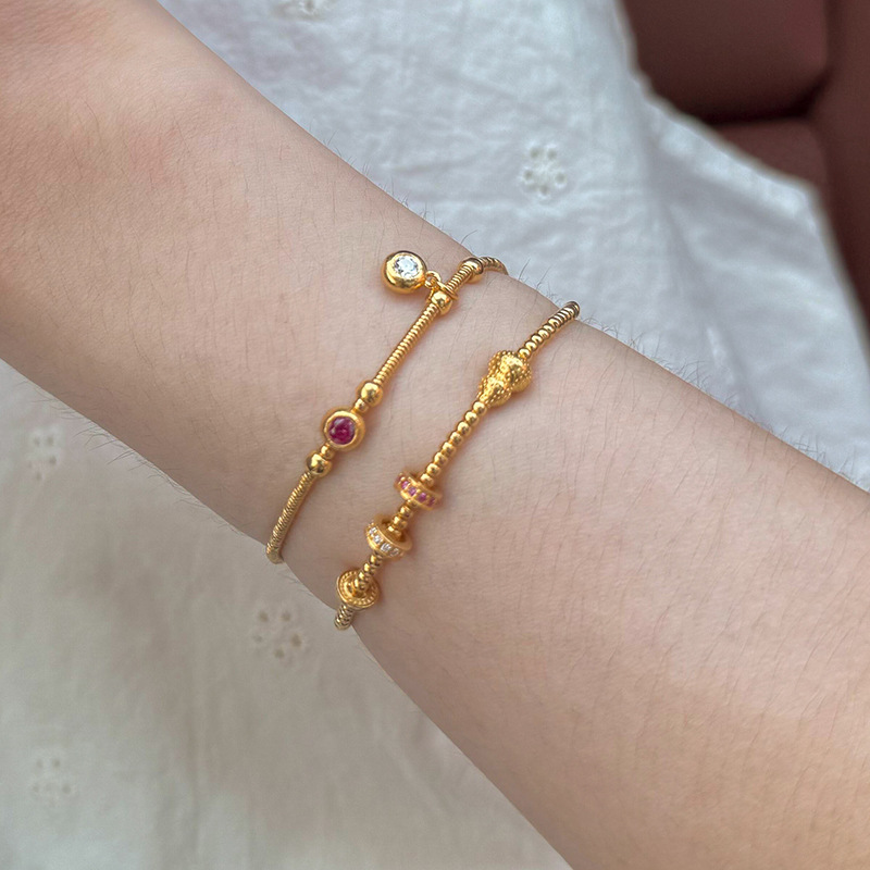 Exquisite Retro Red Gemstone Gourd Bracelet With Sparkling Diamonds_voghion.com