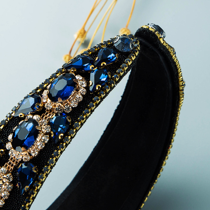 150g Weight Headwear Classification Housewarming, Anniversary, Business, Wedding, Travel, Birthday, Festival Occasion Plaid Pattern Women'S Gender Diamond Design Fashion Style Coffee, Navy Blue, White, Green, Black Color Fashion Women'S Plaid Diamond Headwear 4