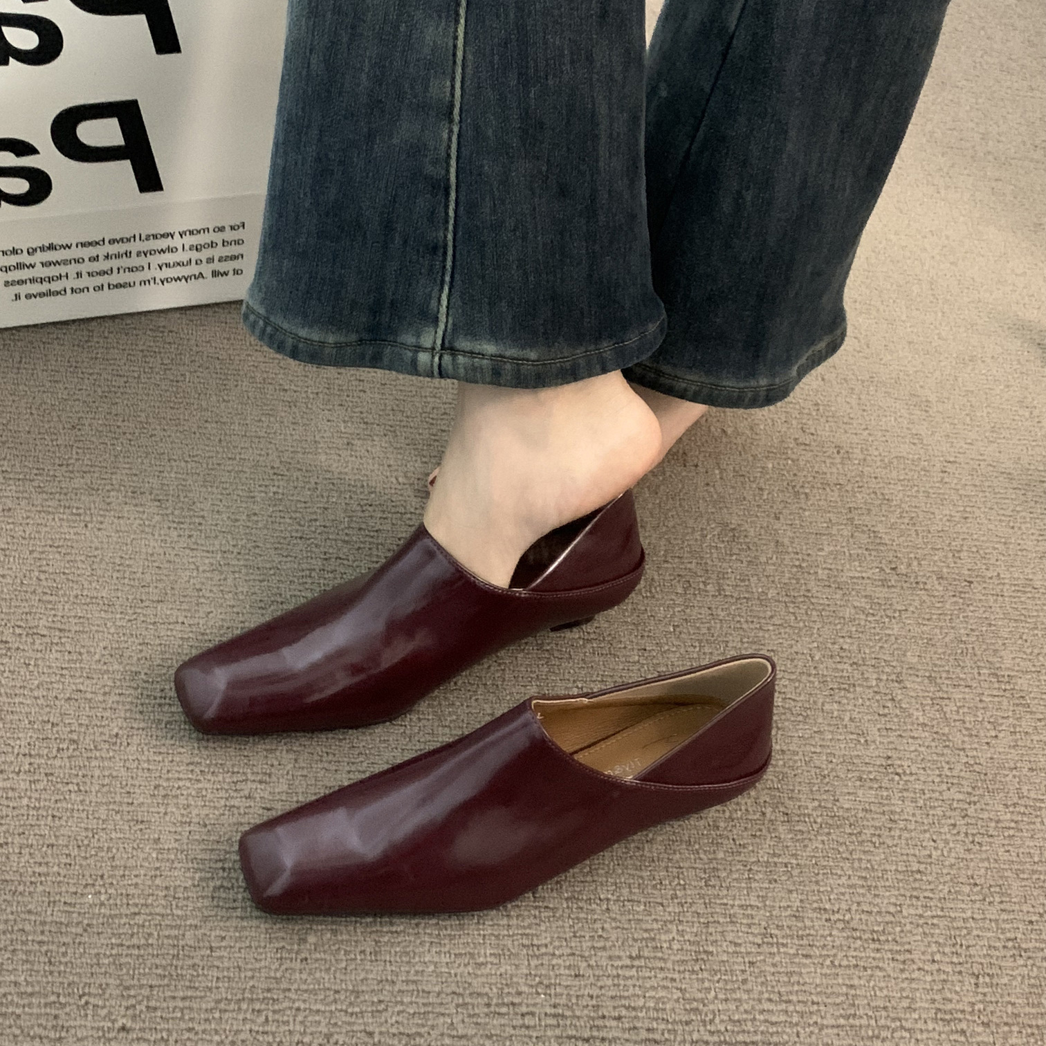 Tty 프렌치 하이엔드 특별한 모양의 힐 틈새 신발 여성 신발 2025 봄, 가을 스타일 이브닝 로퍼 스커트