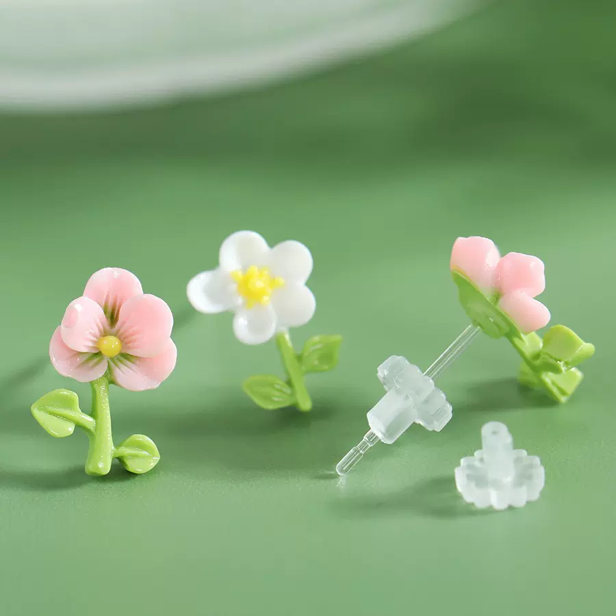 韩版个性简约花朵耳钉甜美少女心精致耳夹潮流五瓣花学生耳饰品女