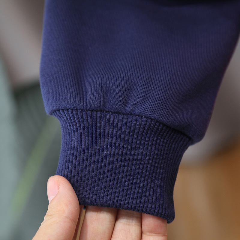 7847 Traje deportivo para niños Ropa de primavera y otoño 2025 Nueva ropa deportiva atractiva para niños Ropa a juego de colores de celebridades de Internet de primavera