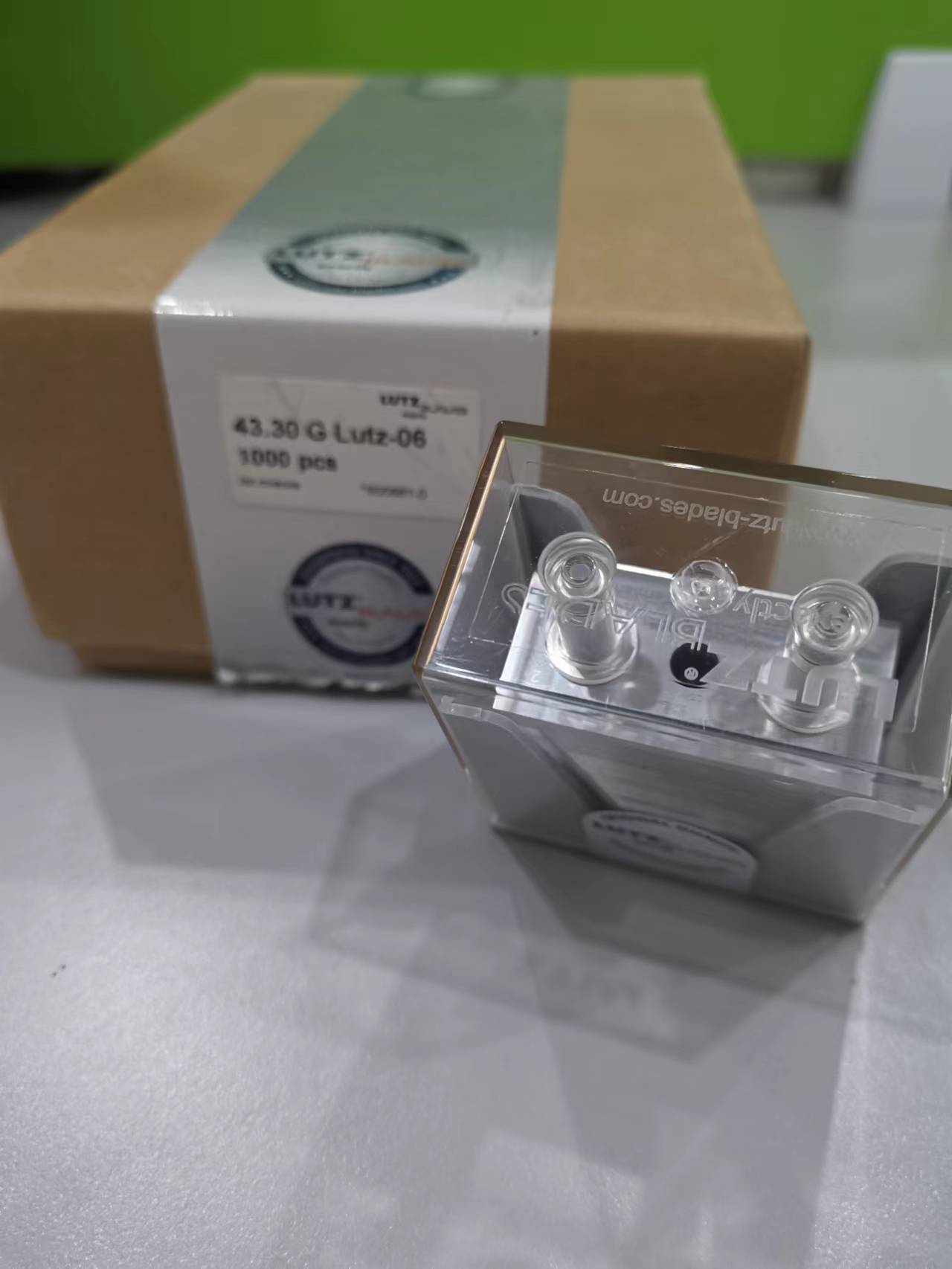 现货原装德国lutz鲁茨三孔刀片 美工刀片 切割薄膜刀片 0410.0300