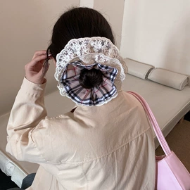 耳环;项链;手链