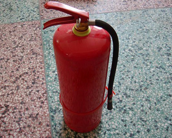 干粉灭火器5.jpg