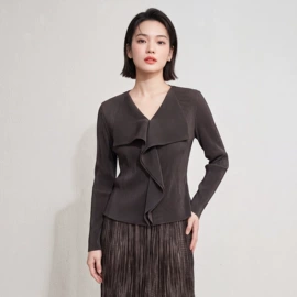 连衣裙;女式T恤;时尚休闲套装
