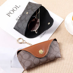 Portable Camellia Eyeglass Case Hang Bag High-End Eyeglass Storage Clip Fashion Hook Advanced