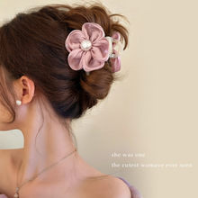花朵抓夹女2024新款高级感夏季头花发夹后脑勺发抓鲨鱼夹头饰夹子