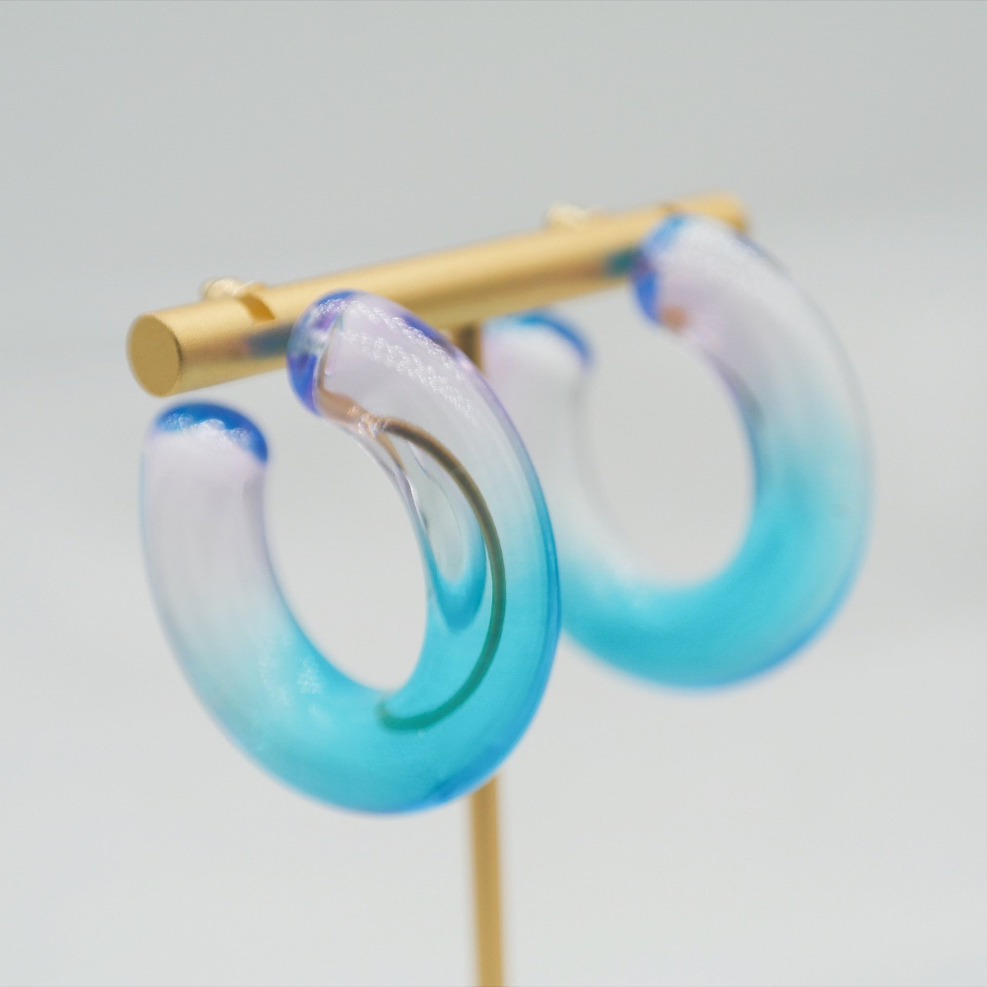 1 Pair Quantity 1 Pair Elegant Sweet Solid Color Stoving Varnish Arylic Hoop Earrings