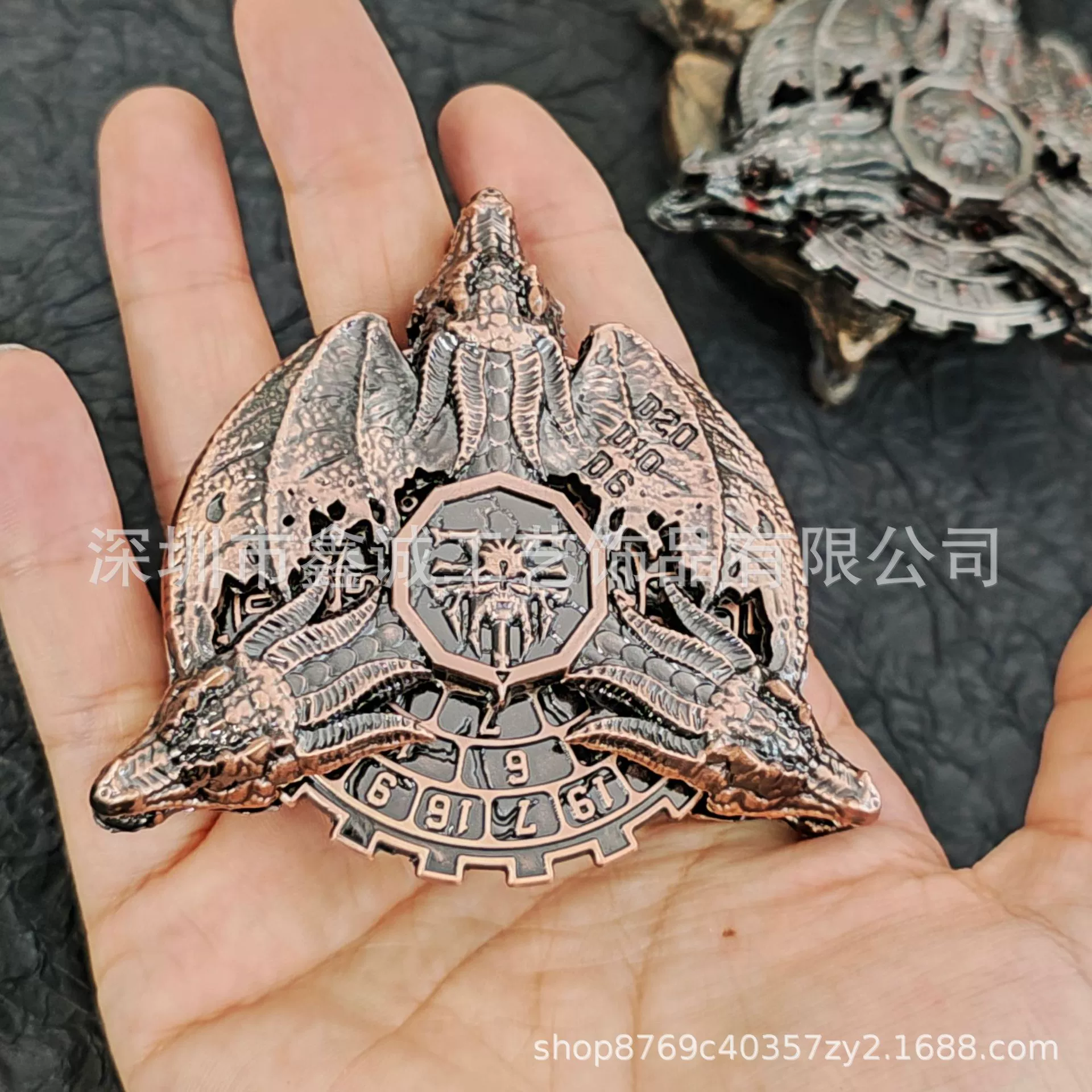 Вращающиеся игральные кости, крутящийся топорик для пальца, (Физика), косплей