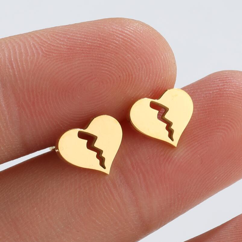 Fashion Heart Shape Titanium Steel Ear Studs Plating No Inlaid Stainless Steel Earrings