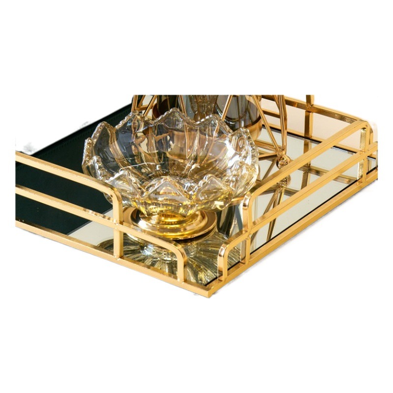 Estilo nórdico Luz de lujo espejo de vidrio bandeja de metal hogar sala de estar mesa de café gran almacenamiento bandeja de té taza bandeja de té Decoración