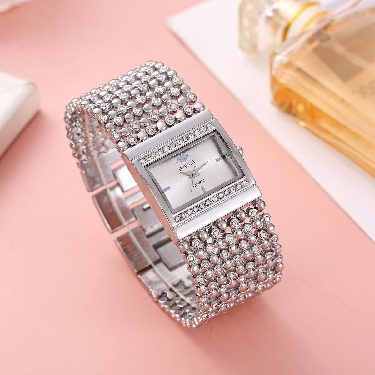 Reloj de pulsera de moda coreana de diamantes de diamante de alta calidad de pulsera de pulsera de mujer, pulsera de pulsera retro, temperamento de mujer