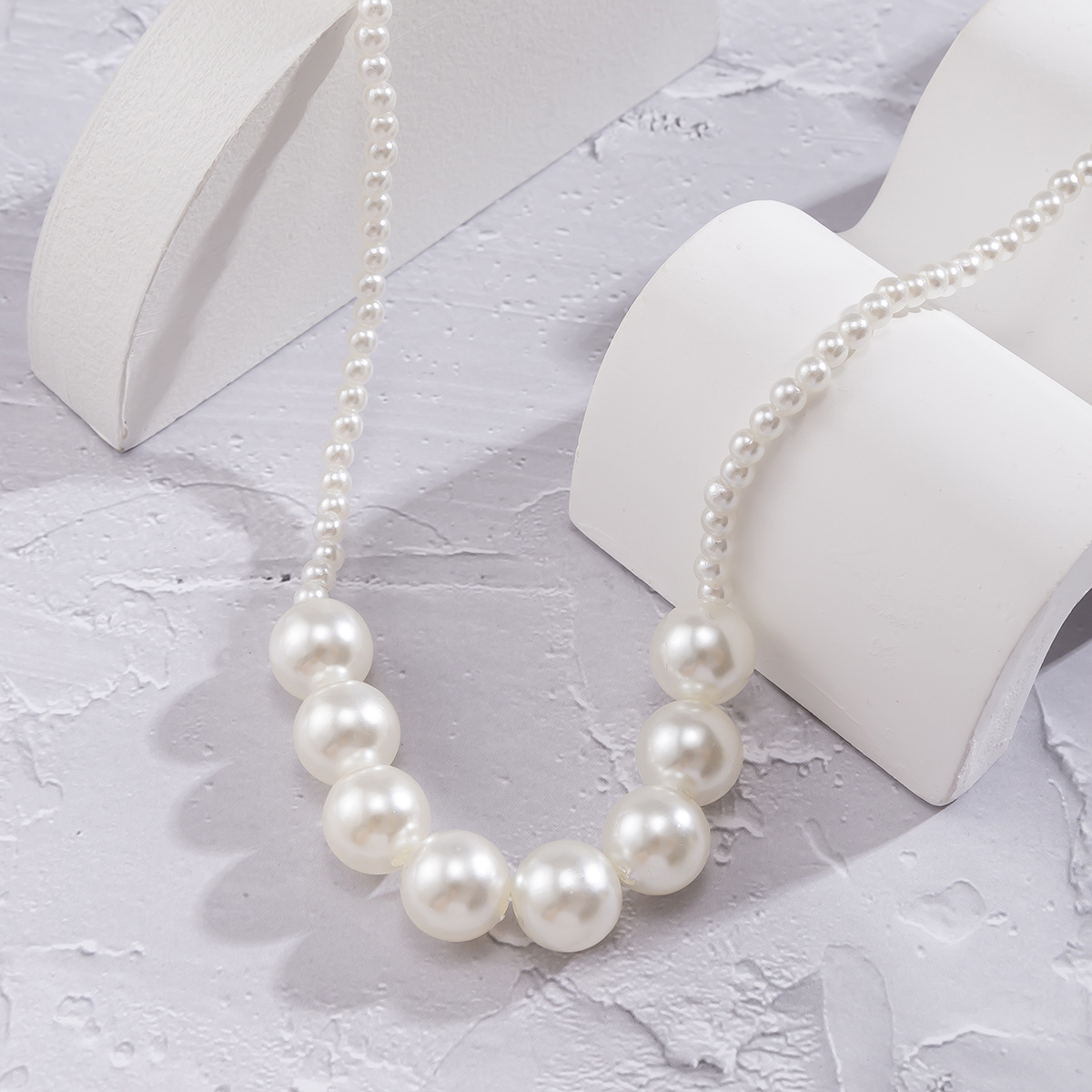 Retro Geometric Imitation Pearl Plating Necklace