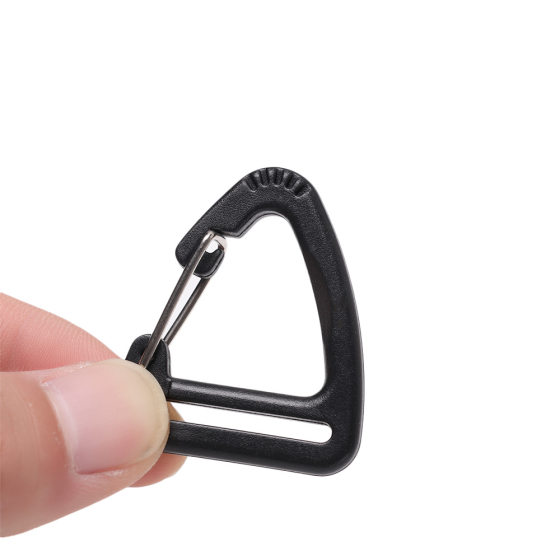 Inner diameter 25MM plastic triangle wire hook bag hanging buckle single point triangle buckle carabiner D-type hanging ring key