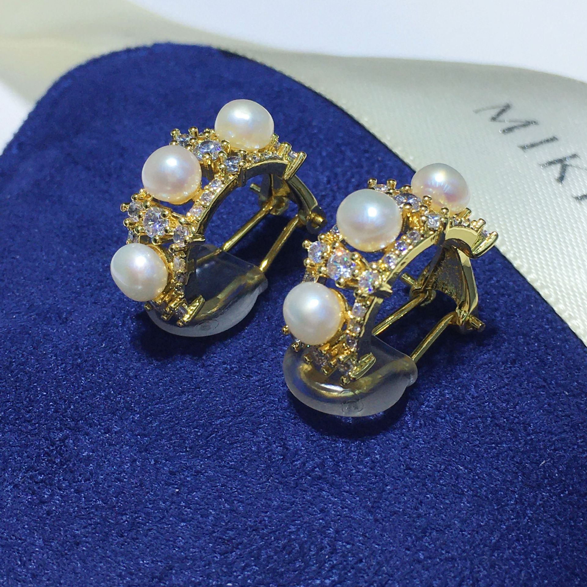 ����С��������������ʹ����Բ������tianȻ��ˮ������ж��ζ���