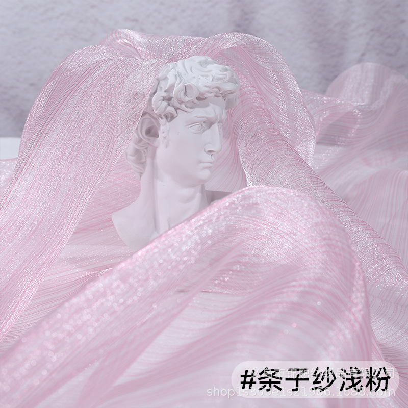 Strip yarn light pink