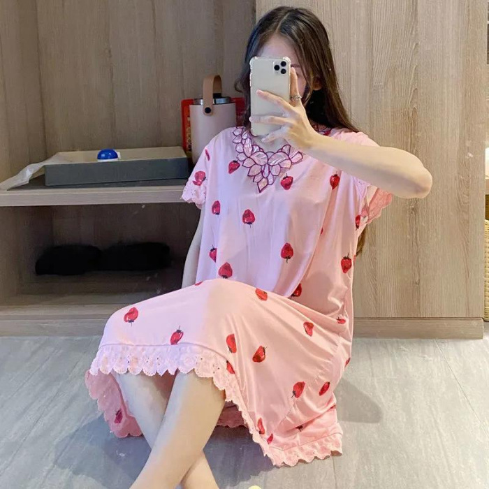 2023 camisón de las mujeres pijamas de verano estudiante delgado más tamaño de mediana edad vestido de una pieza desgaste del hogar Comercio exterior al por mayor